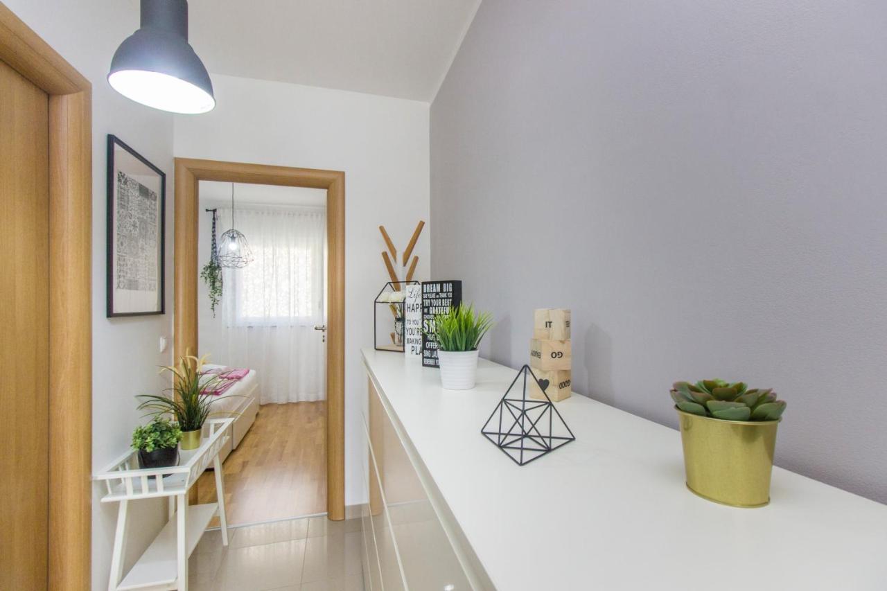 Apartment Sea View Sibenik Exterior photo
